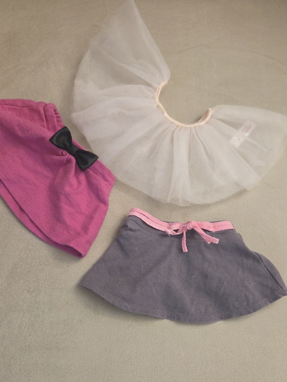 American Girl Pink and Gray Doll Skirts with White Tulle Collar (3pcs)